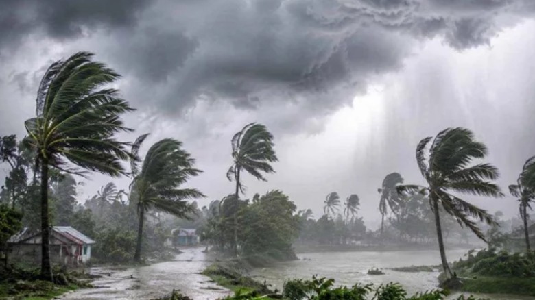 ঝোড়ো হাওয়াসহ বজ্রবৃষ্টির আভাস