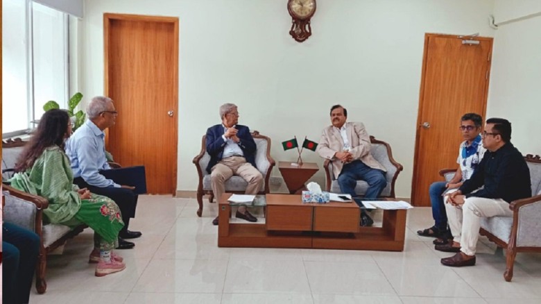 সংখ্যালঘুদের অধিকার রক্ষায় সর্বোচ্চ অগ্রাধিকার দেব...