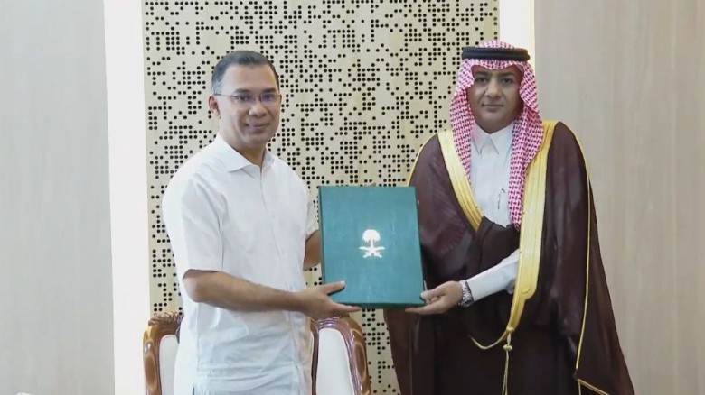 প্রধানমন্ত্রীর সঙ্গে সৌদি রাষ্ট্রদূতের সৌজন্য সাক্ষাৎ