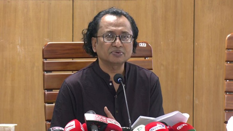 শেখ হাসিনার বক্তব্য প্রচার করলে ব্যবস্থা নেবে সরকার: তথ্য উপদেষ্টা