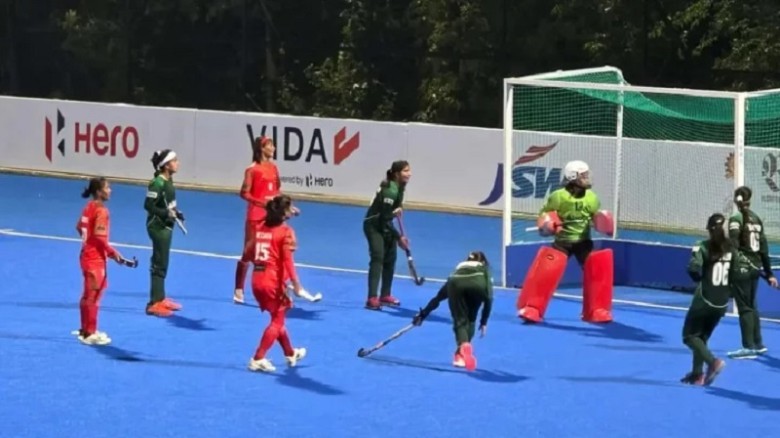 জিতেই চলেছে বাংলাদেশ নারী দল অ-২০ এশিয়া কাপ হকি: ছেলেরা হারলেও