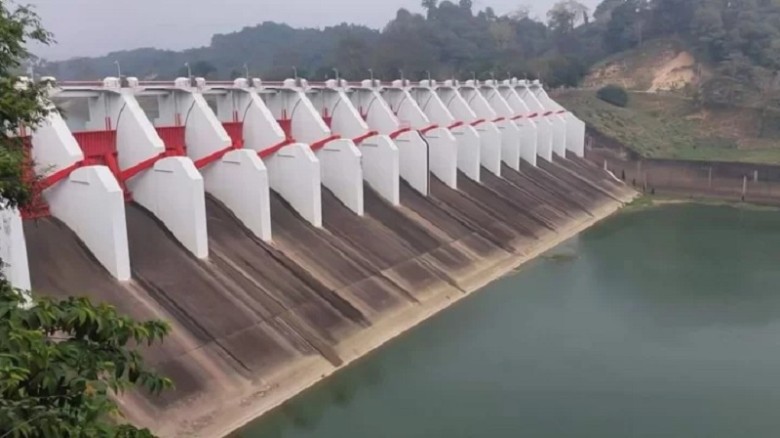 বন্ধ হলো কাপ্তাই বাঁধের ১৬ জলকপাট, কমেছে হ্রদের পানির উচ্চতা