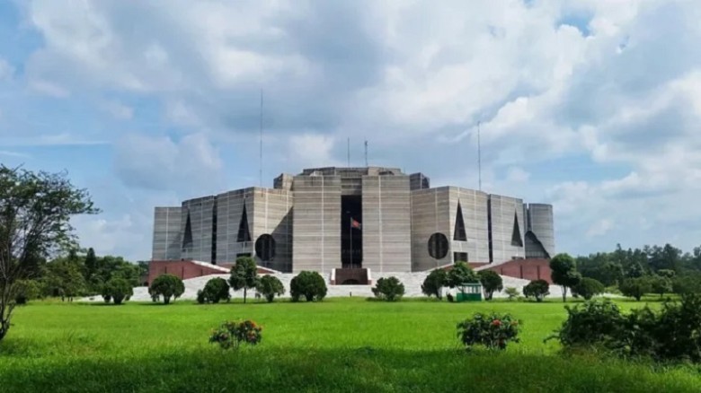 জানুয়ারিতে সংসদে উঠবে সংবিধান সংশোধন বিল, পাস হলেই হবে গণভোট